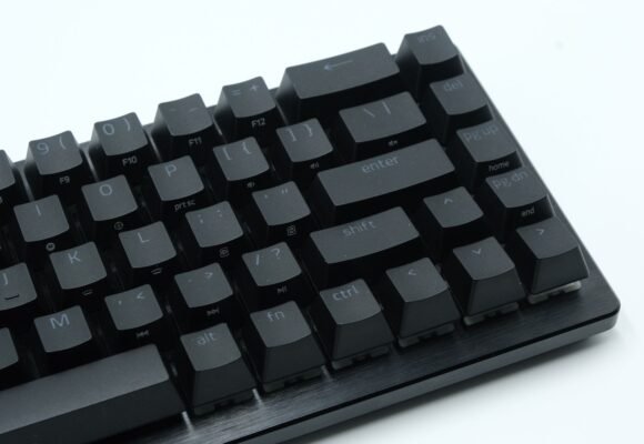 Razer Huntsman V3 HE Review: Jumping on the Bandwagon