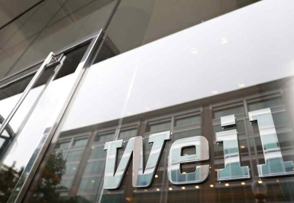 Weil leadership to tell partners firm should be dissolved
